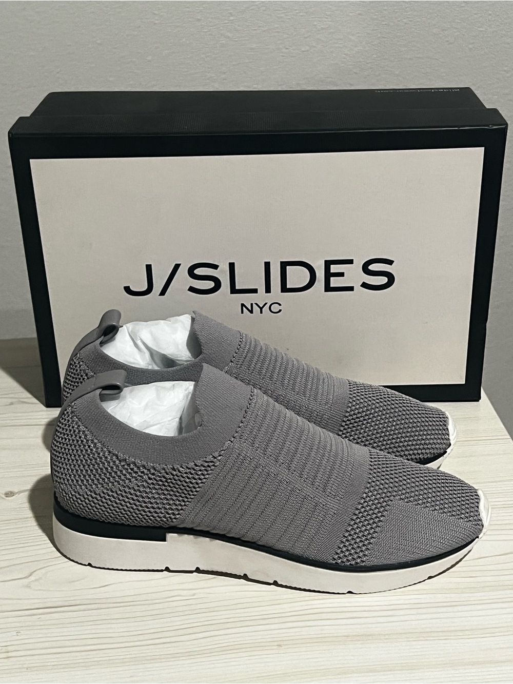 J/SLIDES Men's Grey Slip-On Knit Loafers